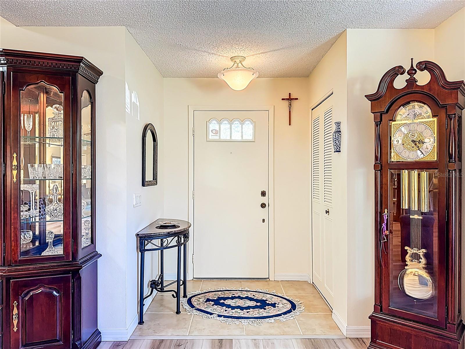 Image 3 of 46 For 5611 Garden Lakes Drive