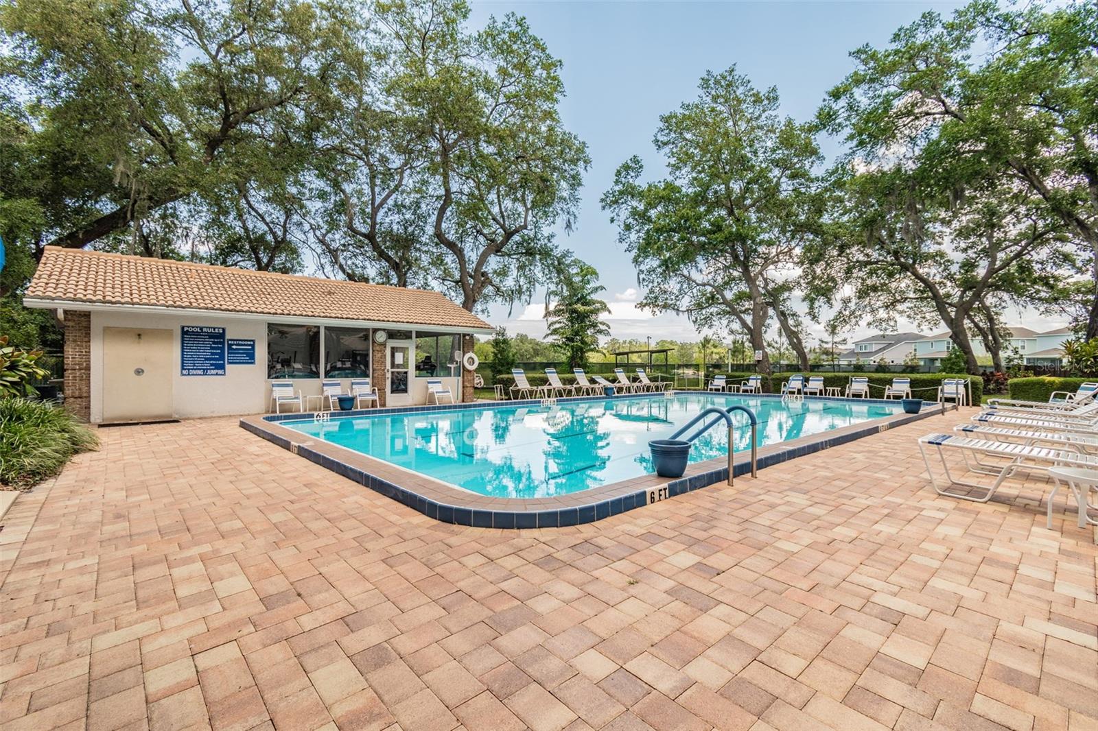 Image 37 of 46 For 5611 Garden Lakes Drive