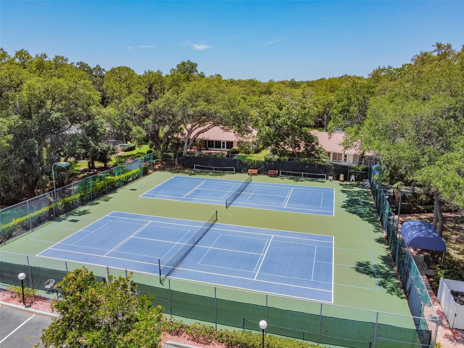 Image 45 of 46 For 5611 Garden Lakes Drive