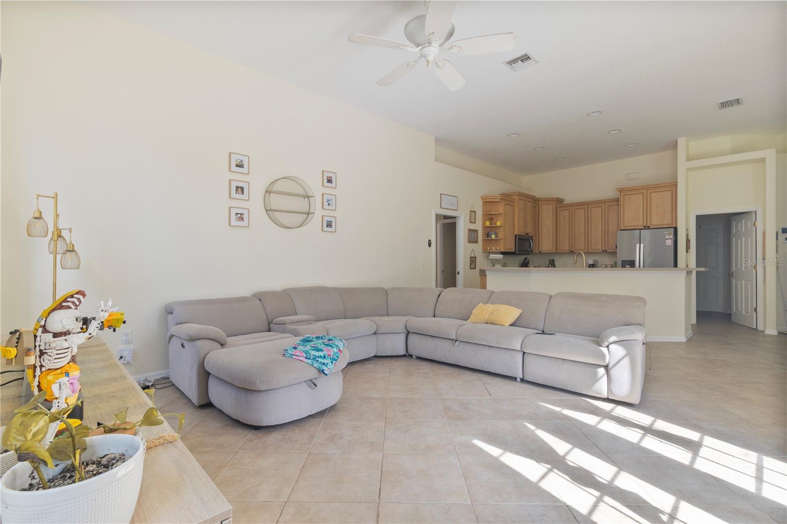 Image 12 of 34 For 6603 Lapidus Road