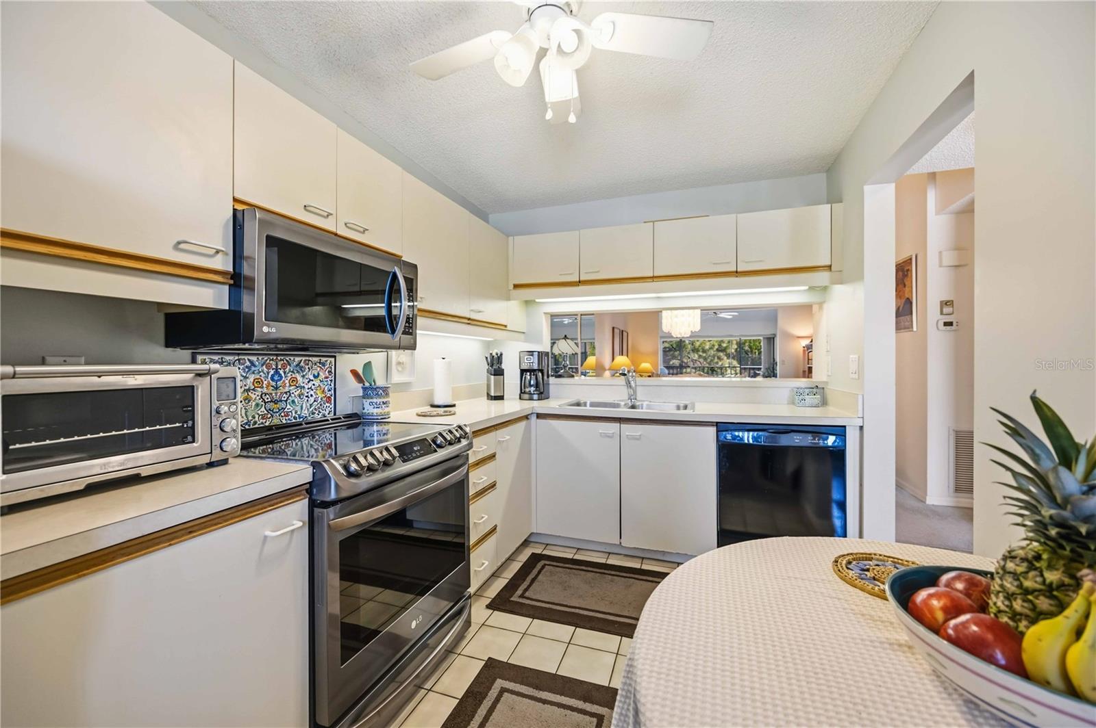 Image 10 of 65 For 5515 Ashton Way 5515