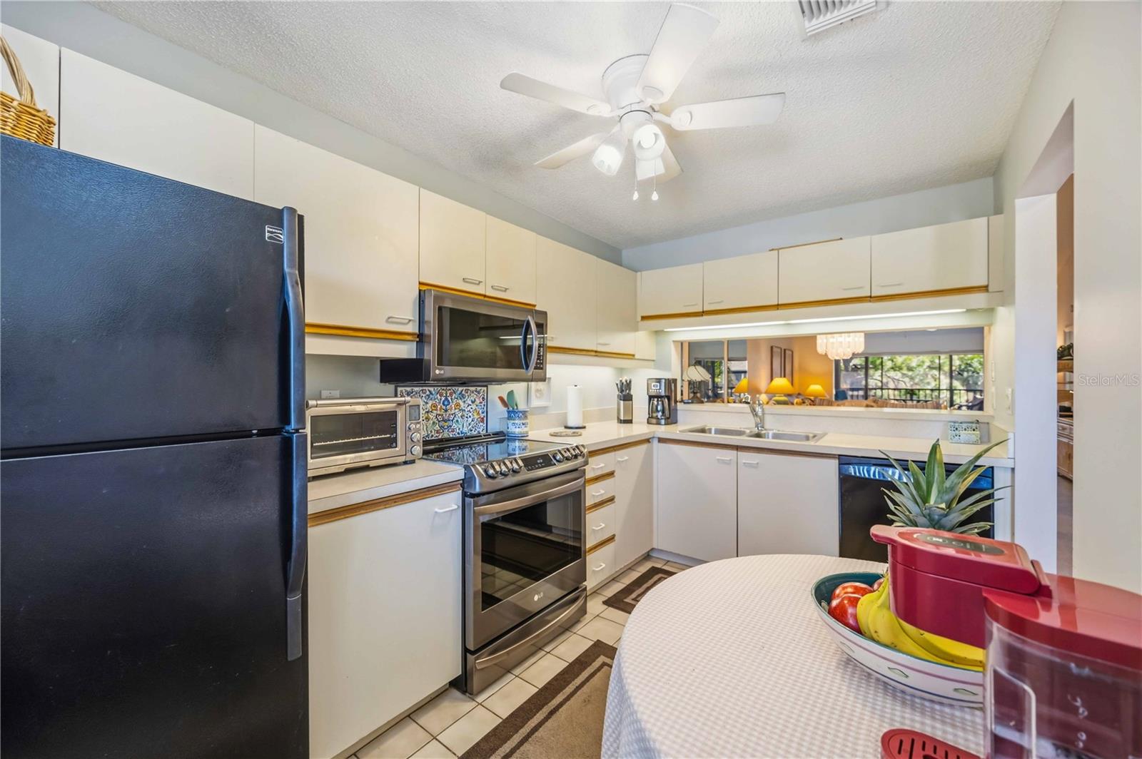 Image 9 of 65 For 5515 Ashton Way 5515