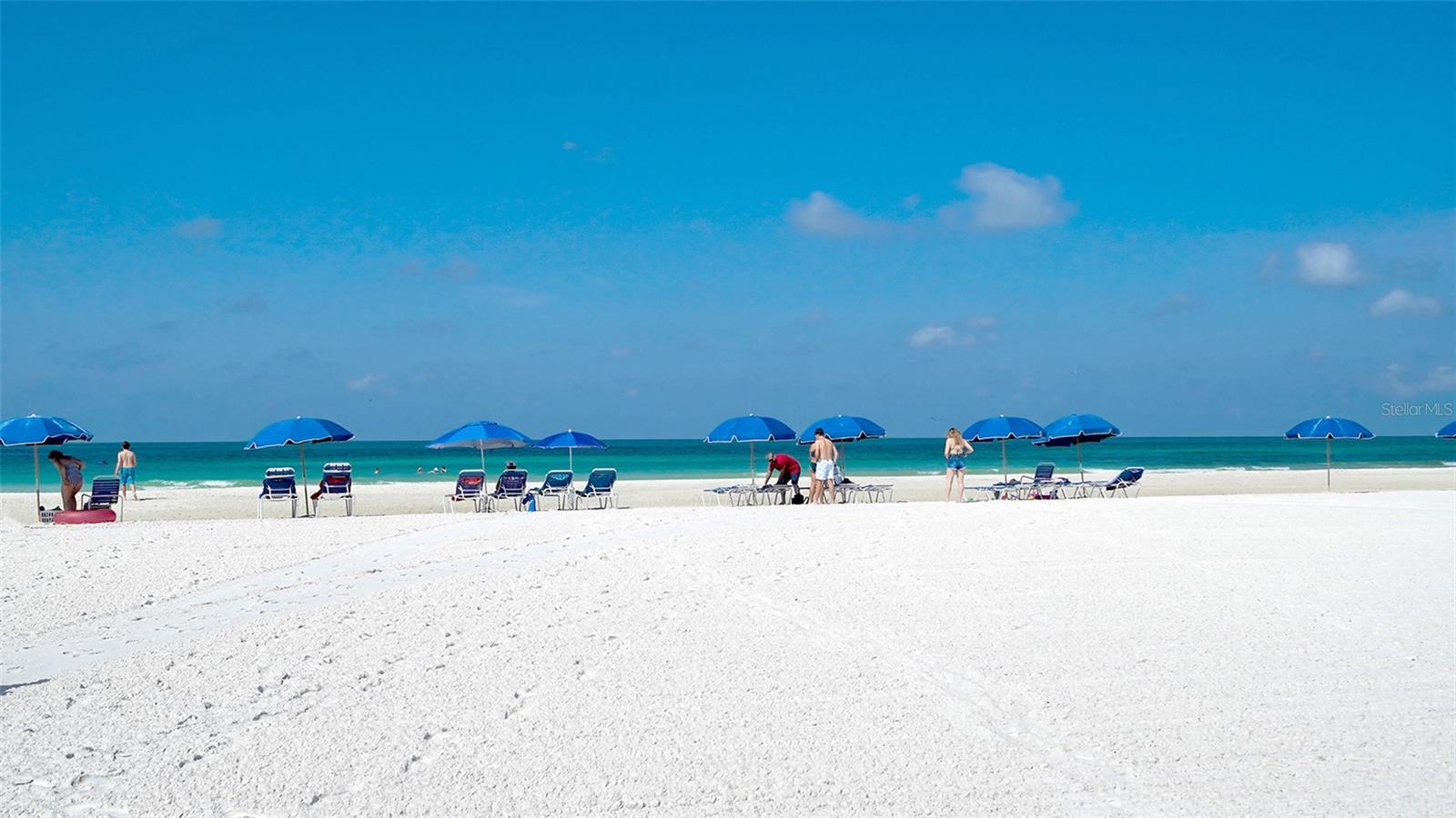 Image 82 of 89 For 5920 Midnight Pass Road 1003