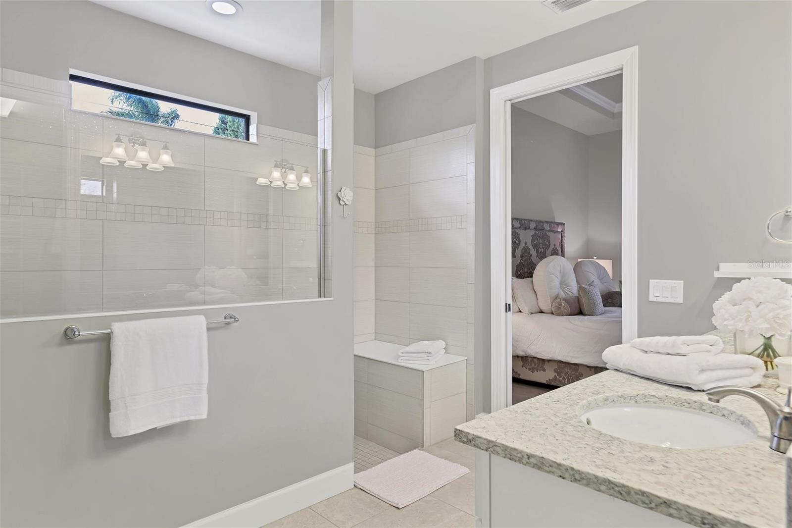 Image 20 of 49 For 5508 Eagle Creek Road