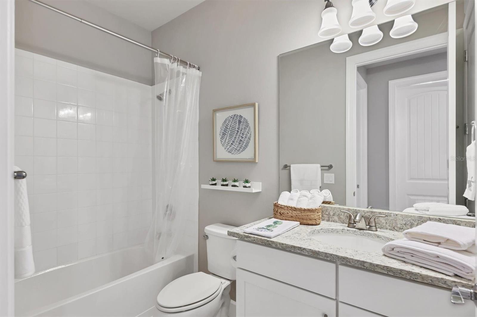 Image 23 of 49 For 5508 Eagle Creek Road