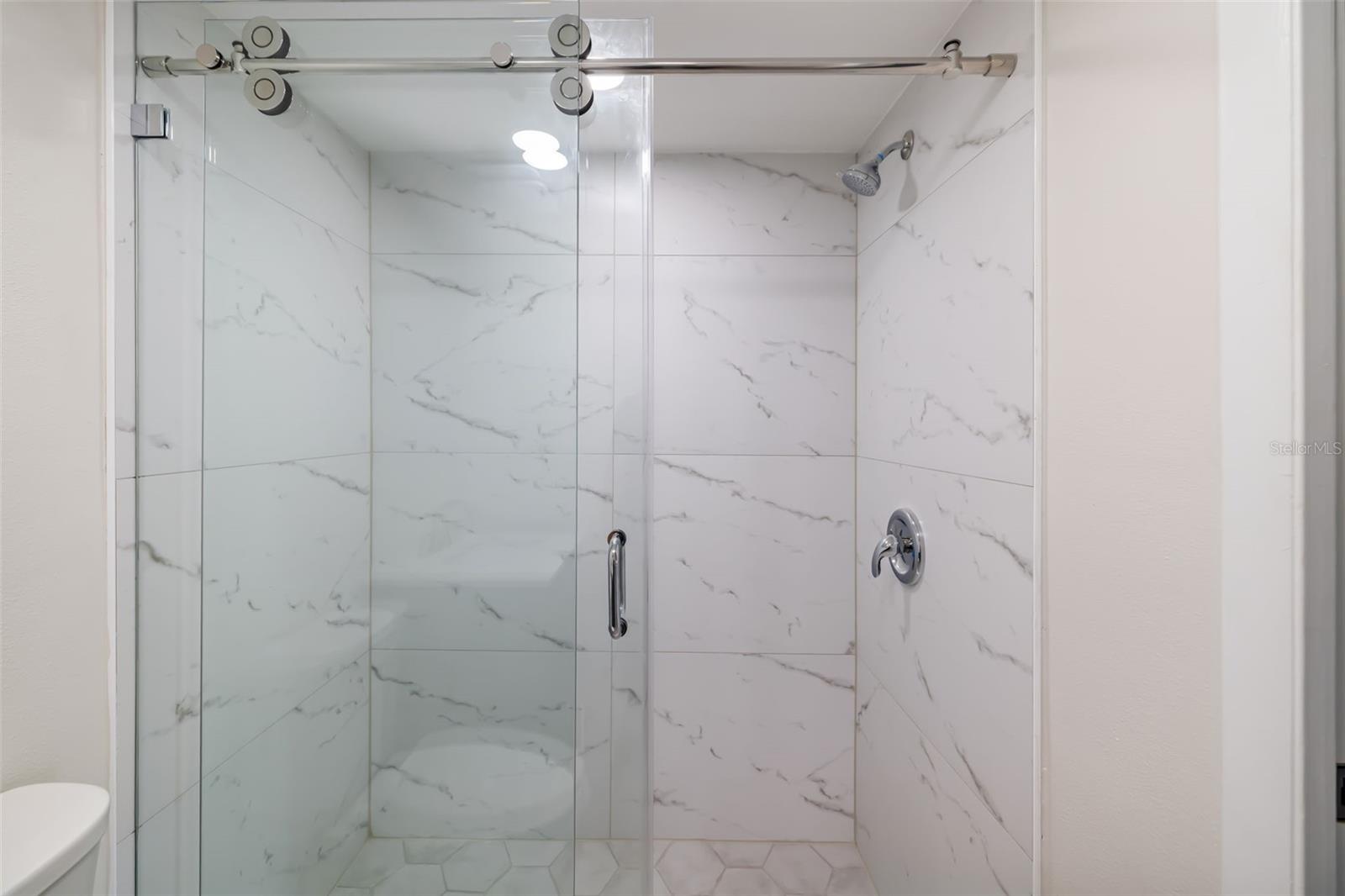 Image 16 of 46 For 6750 Gulf Of Mexico Drive 163