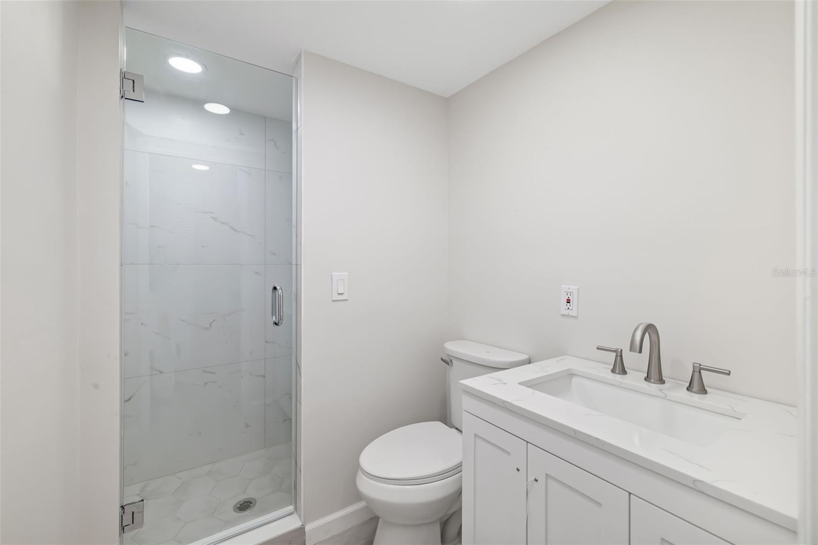 Image 22 of 46 For 6750 Gulf Of Mexico Drive 163