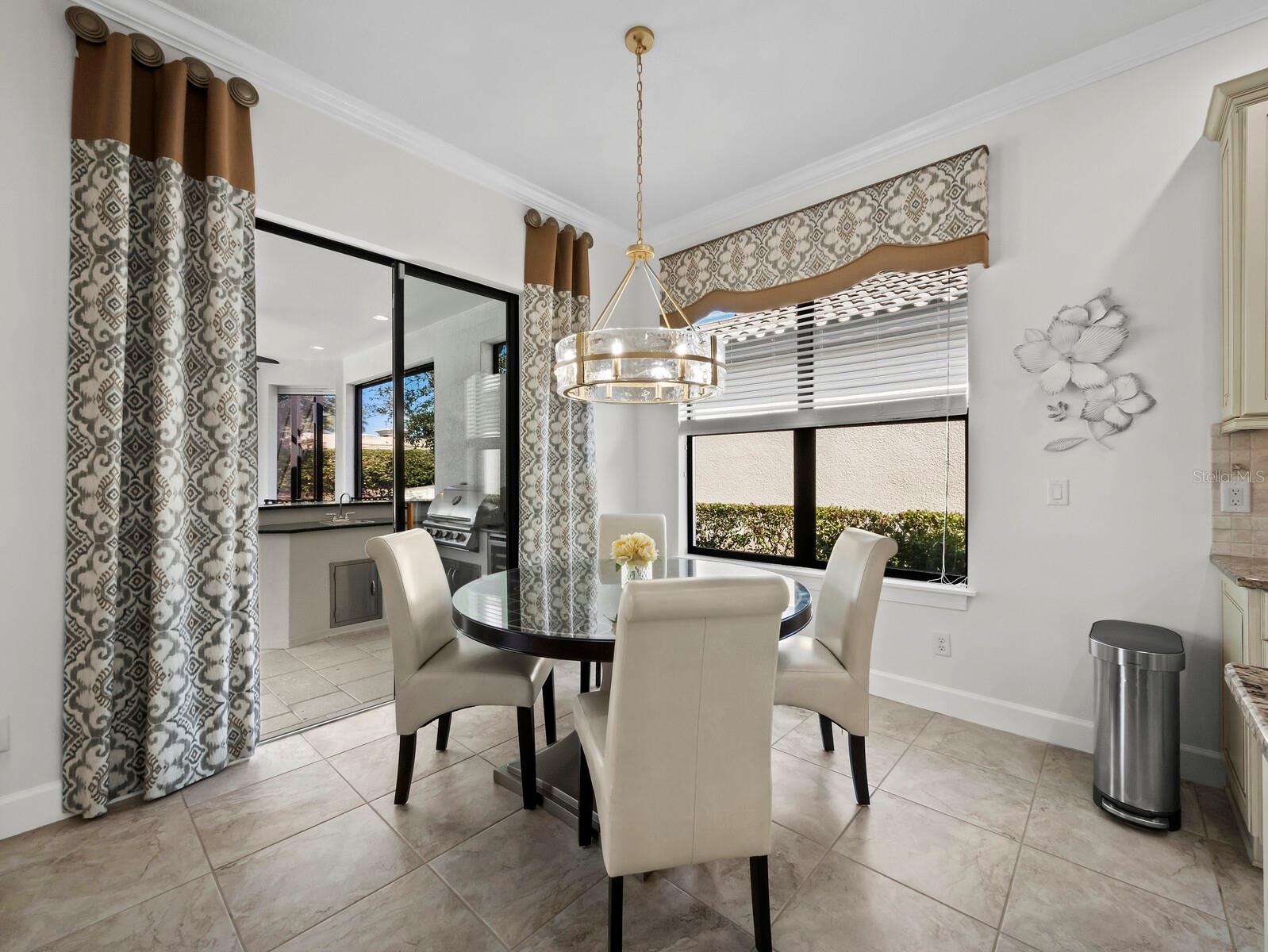 Image 12 of 47 For 4124 Ilaria Avenue