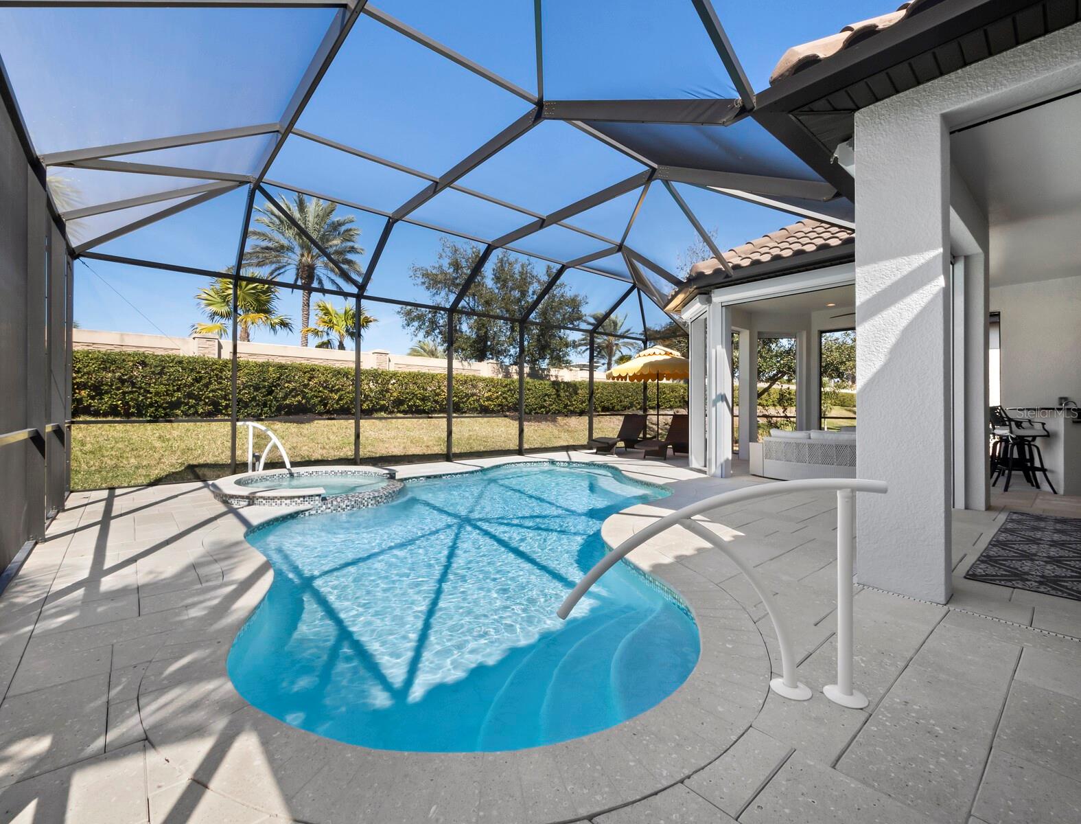 Image 19 of 47 For 4124 Ilaria Avenue