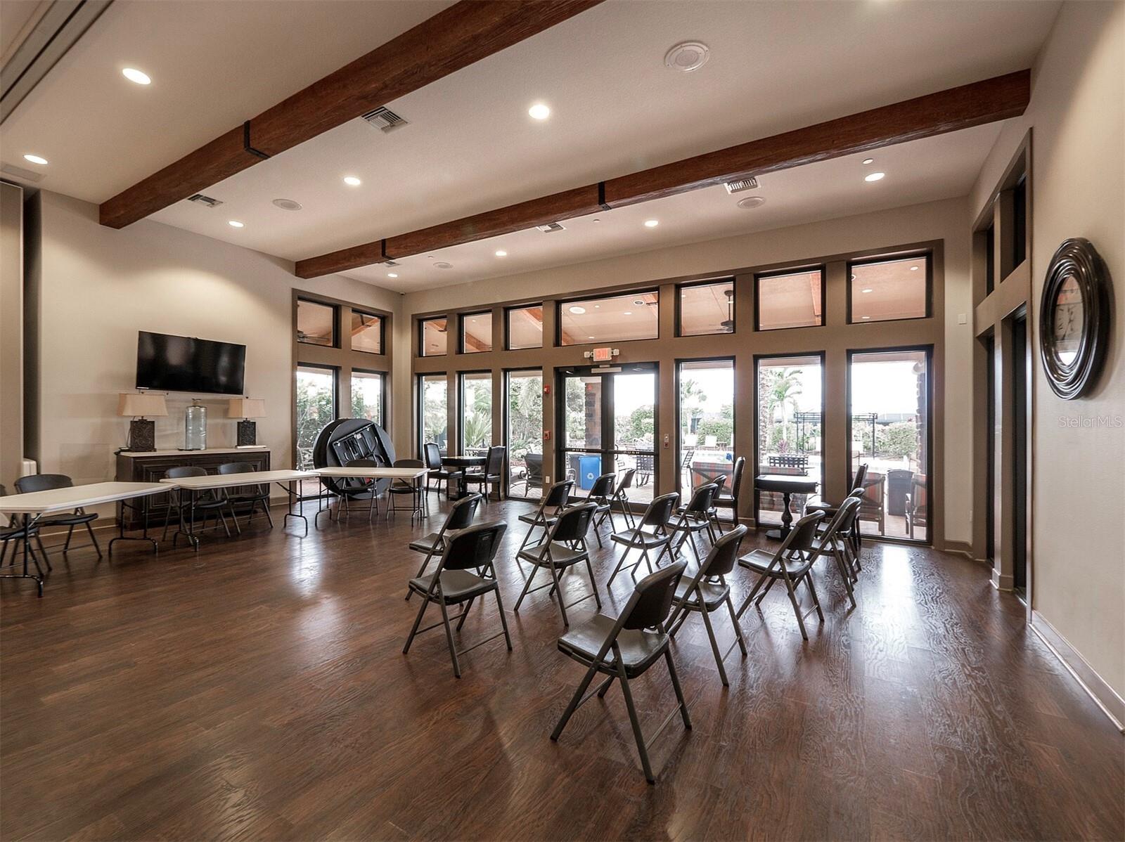 Image 41 of 47 For 4124 Ilaria Avenue