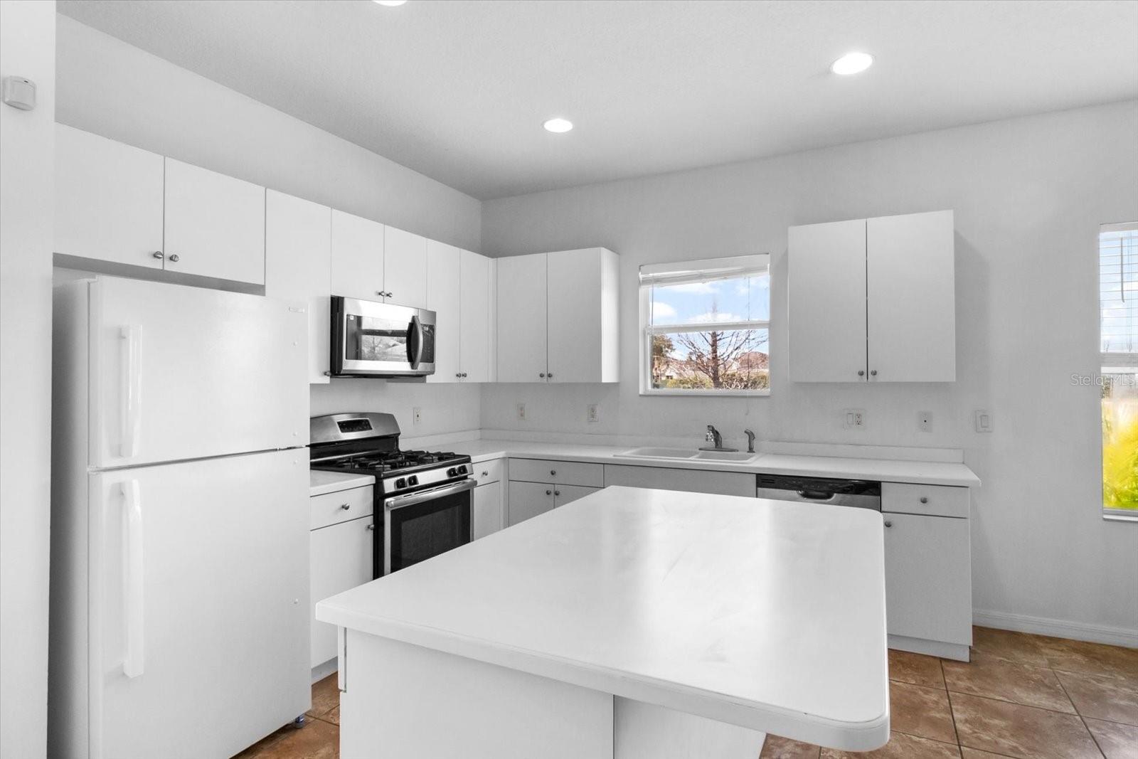 Image 10 of 34 For 4915 Mission Park Lane