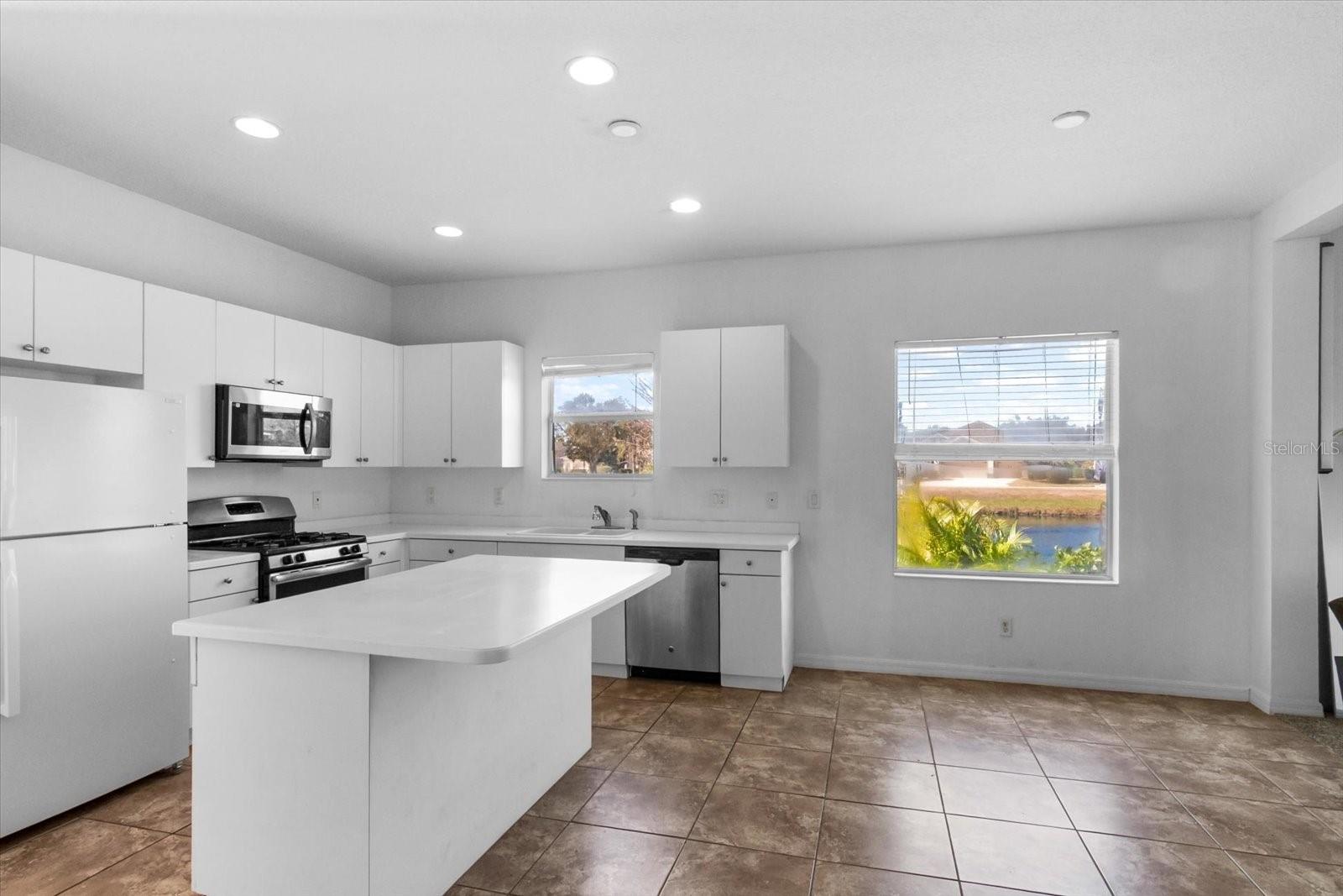 Image 12 of 34 For 4915 Mission Park Lane