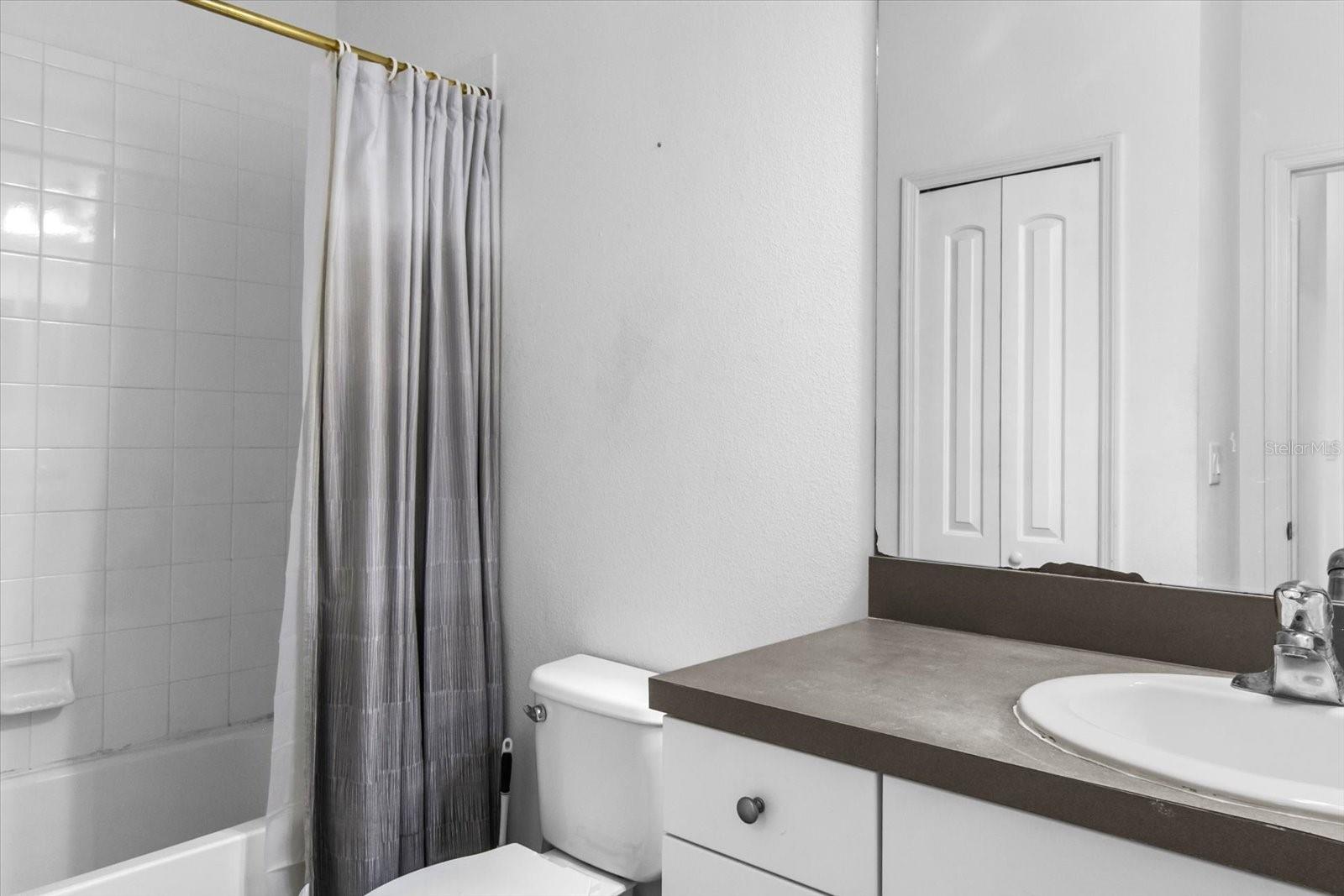 Image 28 of 34 For 4915 Mission Park Lane