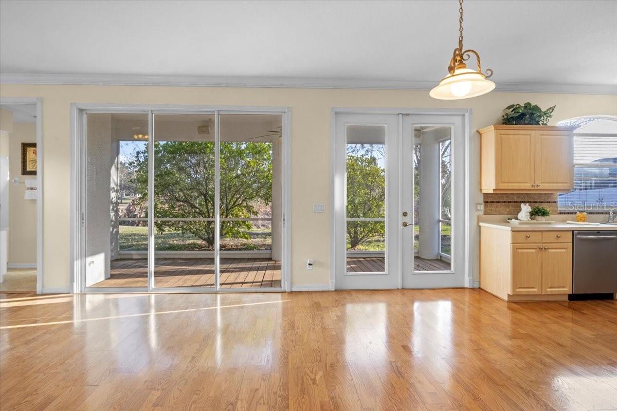 Image 15 of 58 For 6307 Laurel Creek Trail