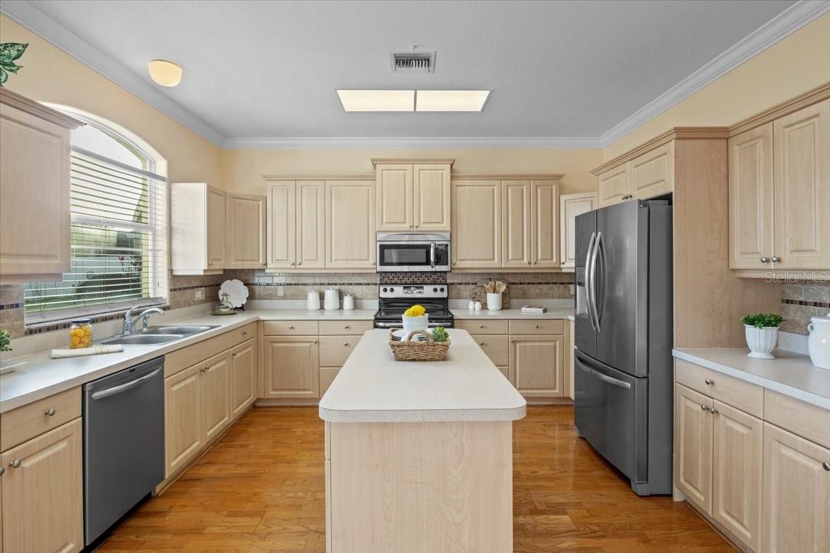 Image 20 of 58 For 6307 Laurel Creek Trail