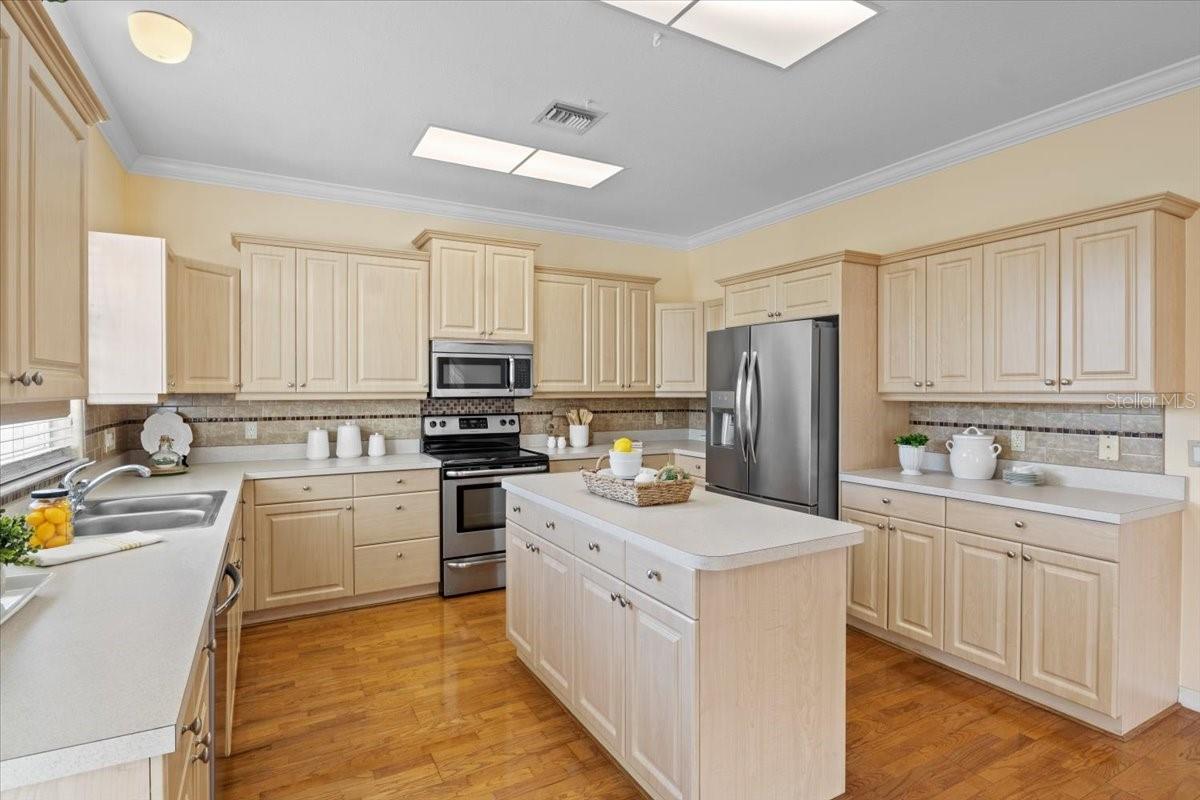 Image 22 of 58 For 6307 Laurel Creek Trail