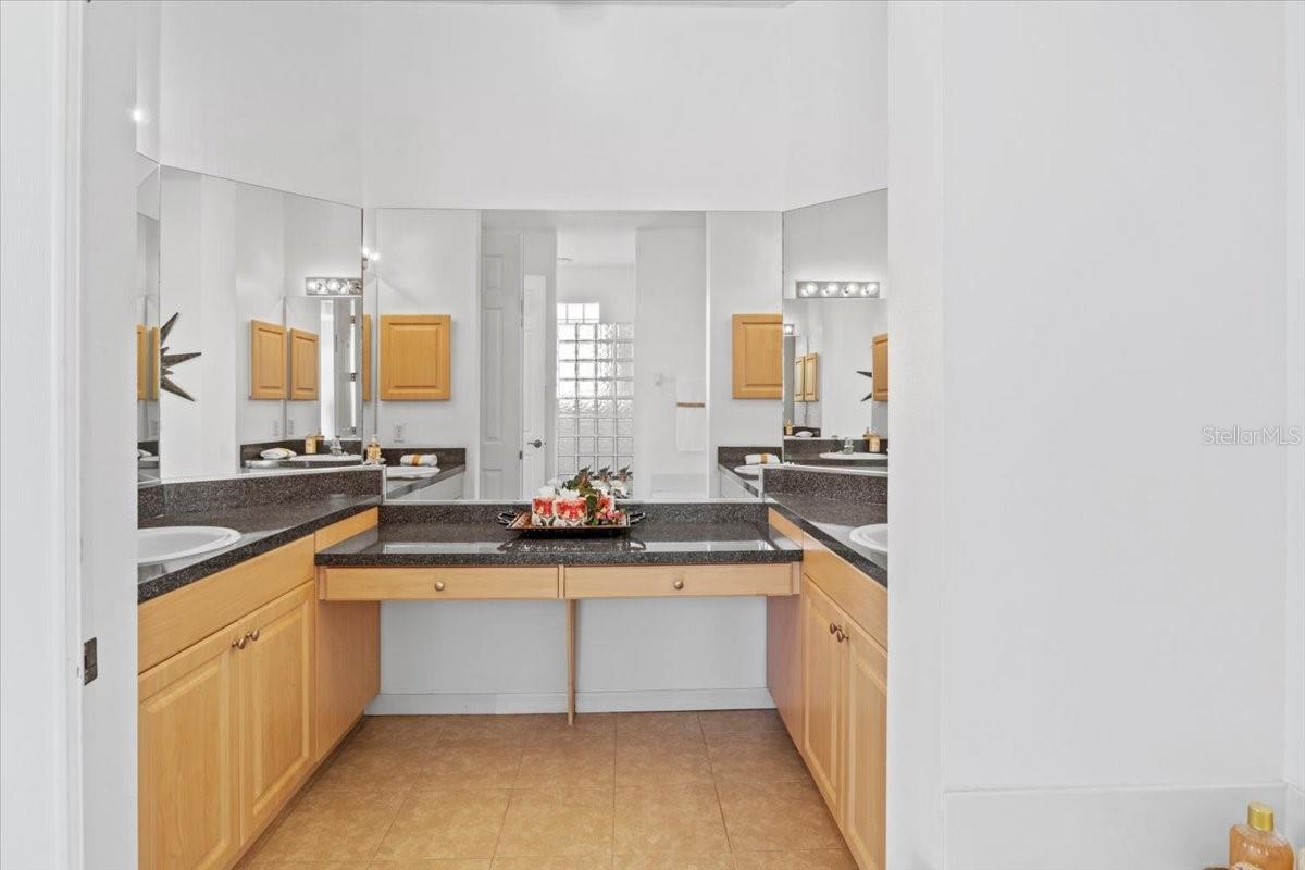 Image 28 of 58 For 6307 Laurel Creek Trail