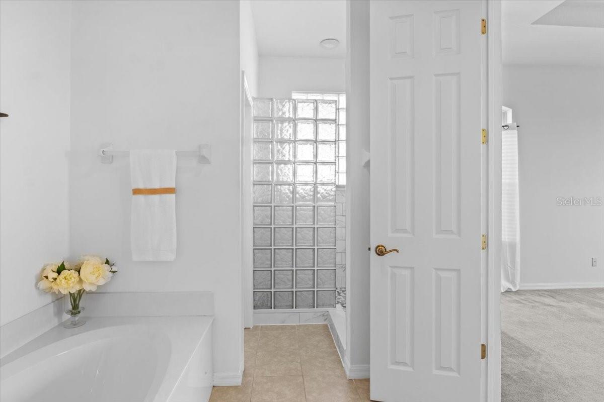 Image 29 of 58 For 6307 Laurel Creek Trail