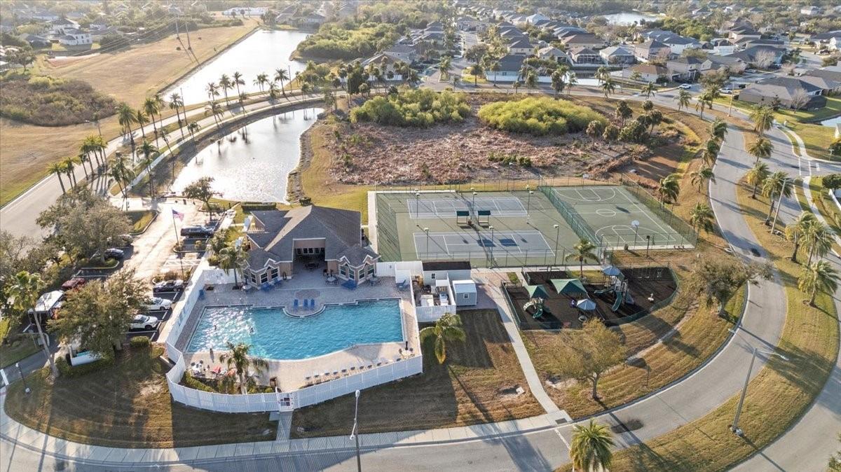 Image 49 of 58 For 6307 Laurel Creek Trail