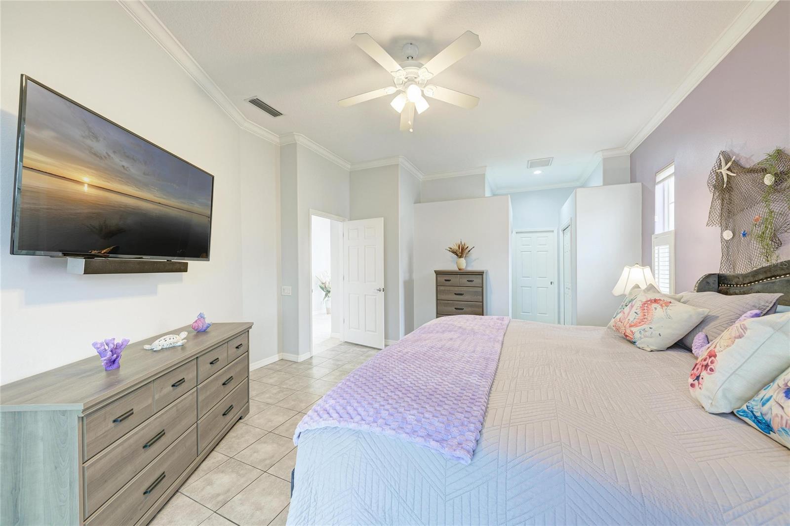 Image 21 of 60 For 4735 Spinnaker Drive