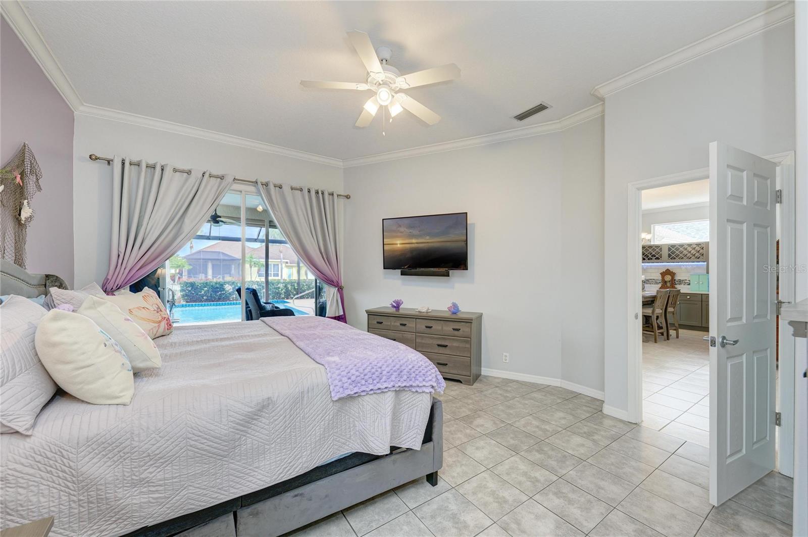 Image 22 of 60 For 4735 Spinnaker Drive