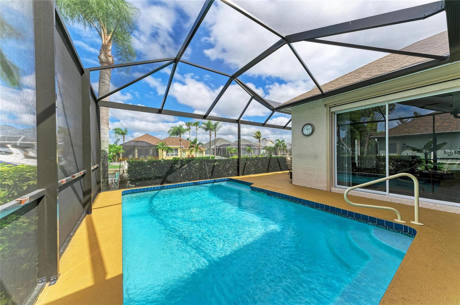 Image 42 of 60 For 4735 Spinnaker Drive