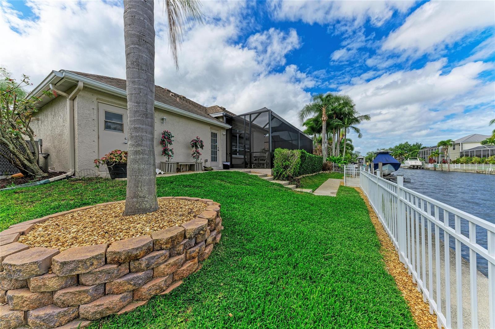 Image 45 of 60 For 4735 Spinnaker Drive