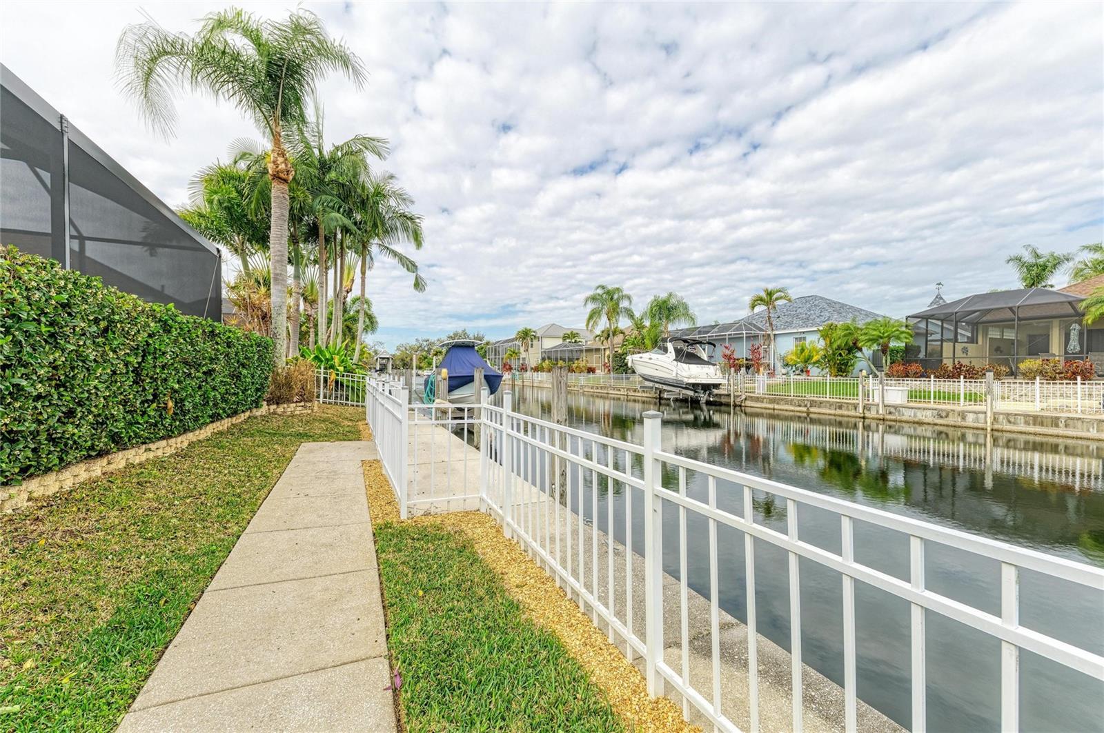 Image 50 of 60 For 4735 Spinnaker Drive