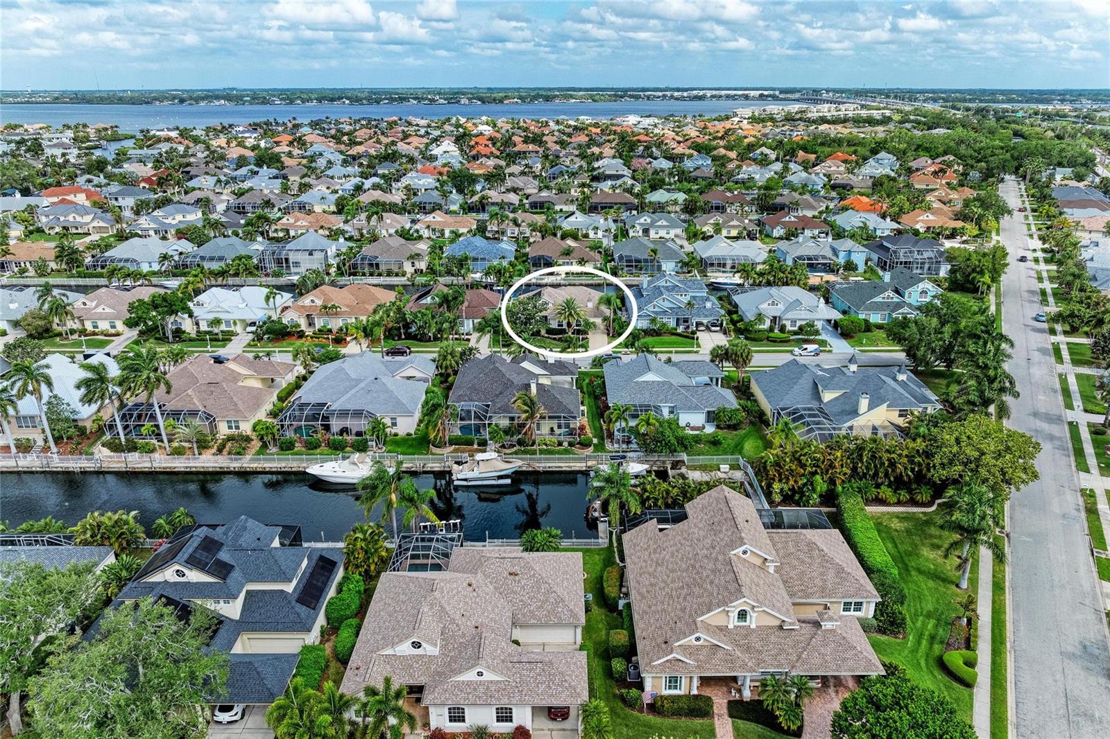 Image 59 of 60 For 4735 Spinnaker Drive