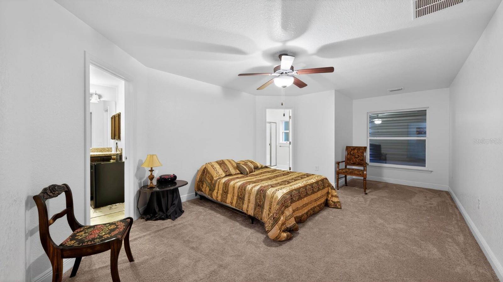 Image 11 of 28 For 362 Salvador Drive