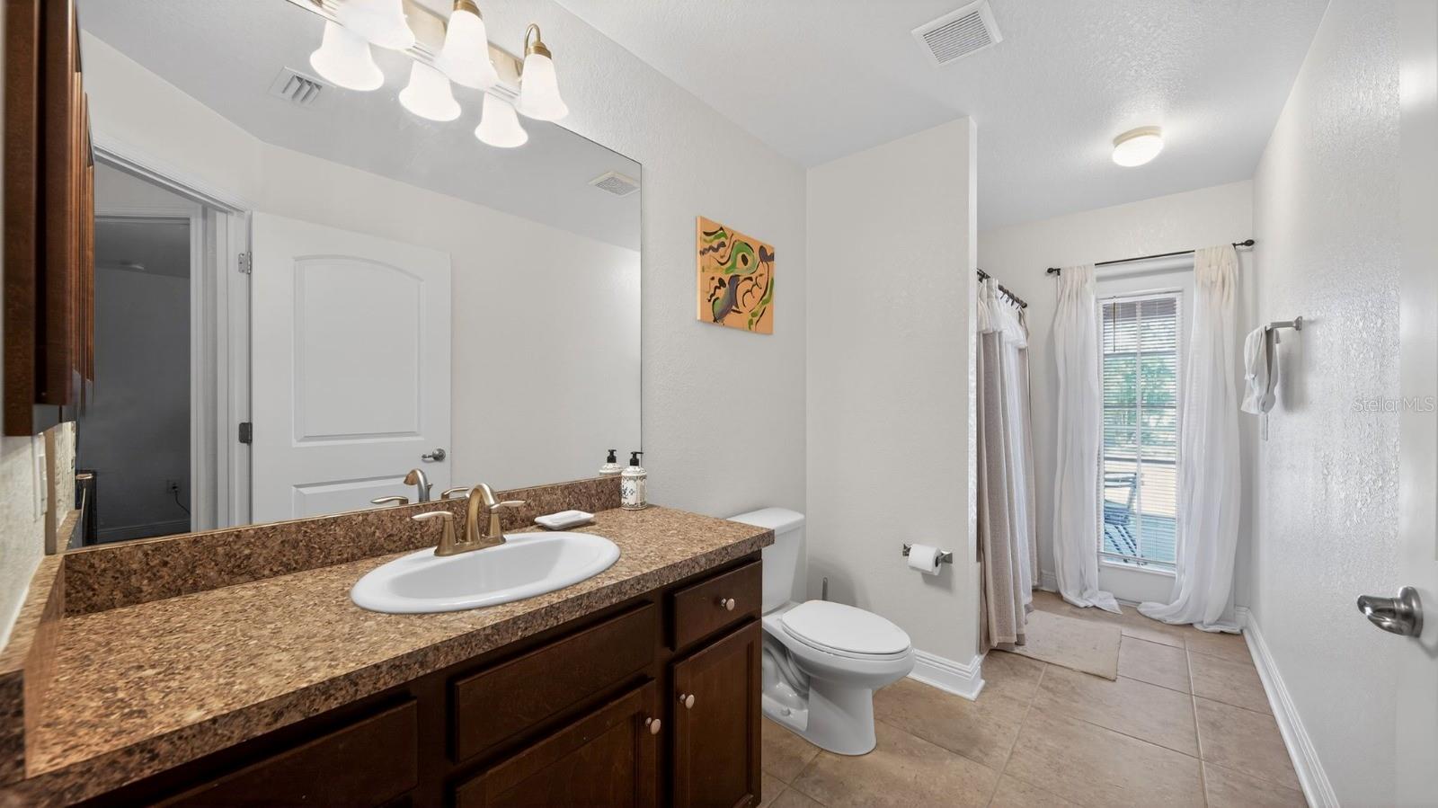 Image 19 of 28 For 362 Salvador Drive