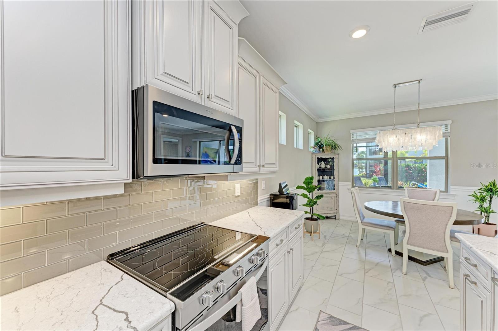 Image 21 of 87 For 277 Villoresi Boulevard