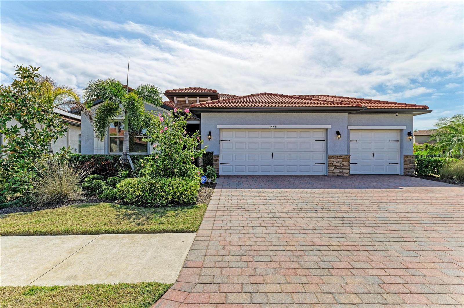 Image 7 of 87 For 277 Villoresi Boulevard