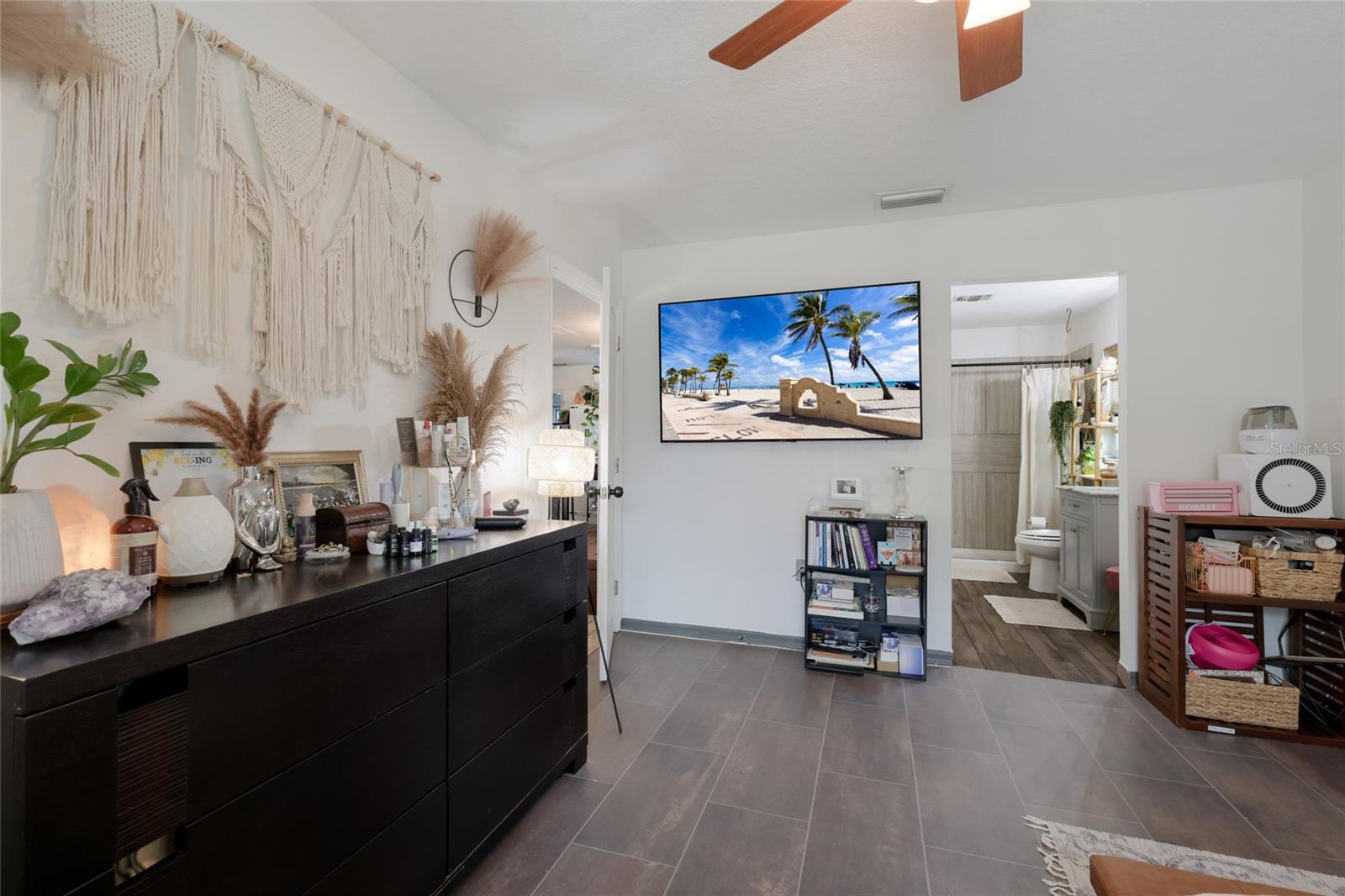 Image 12 of 48 For 2731 Logue Road