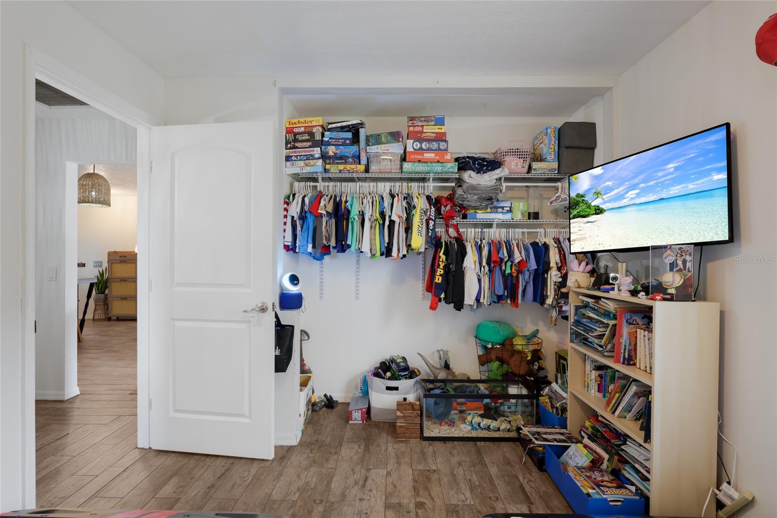 Image 16 of 48 For 2731 Logue Road