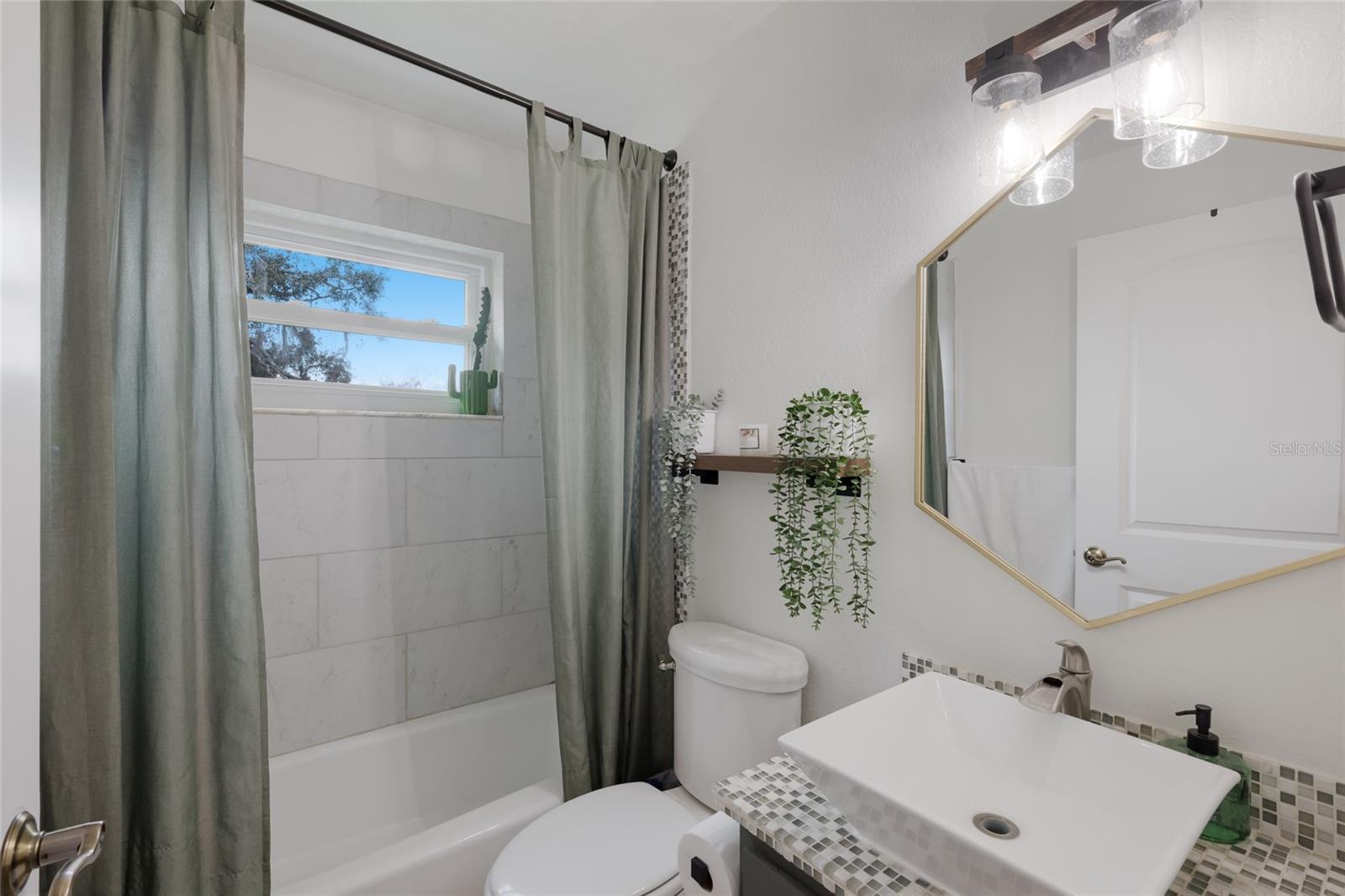 Image 17 of 48 For 2731 Logue Road