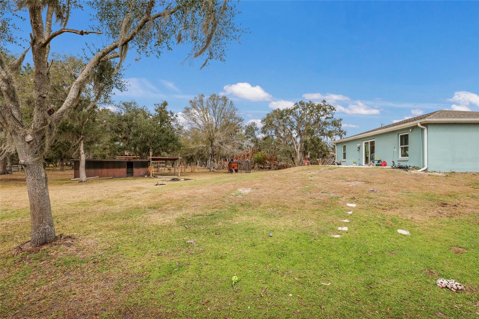 Image 32 of 48 For 2731 Logue Road