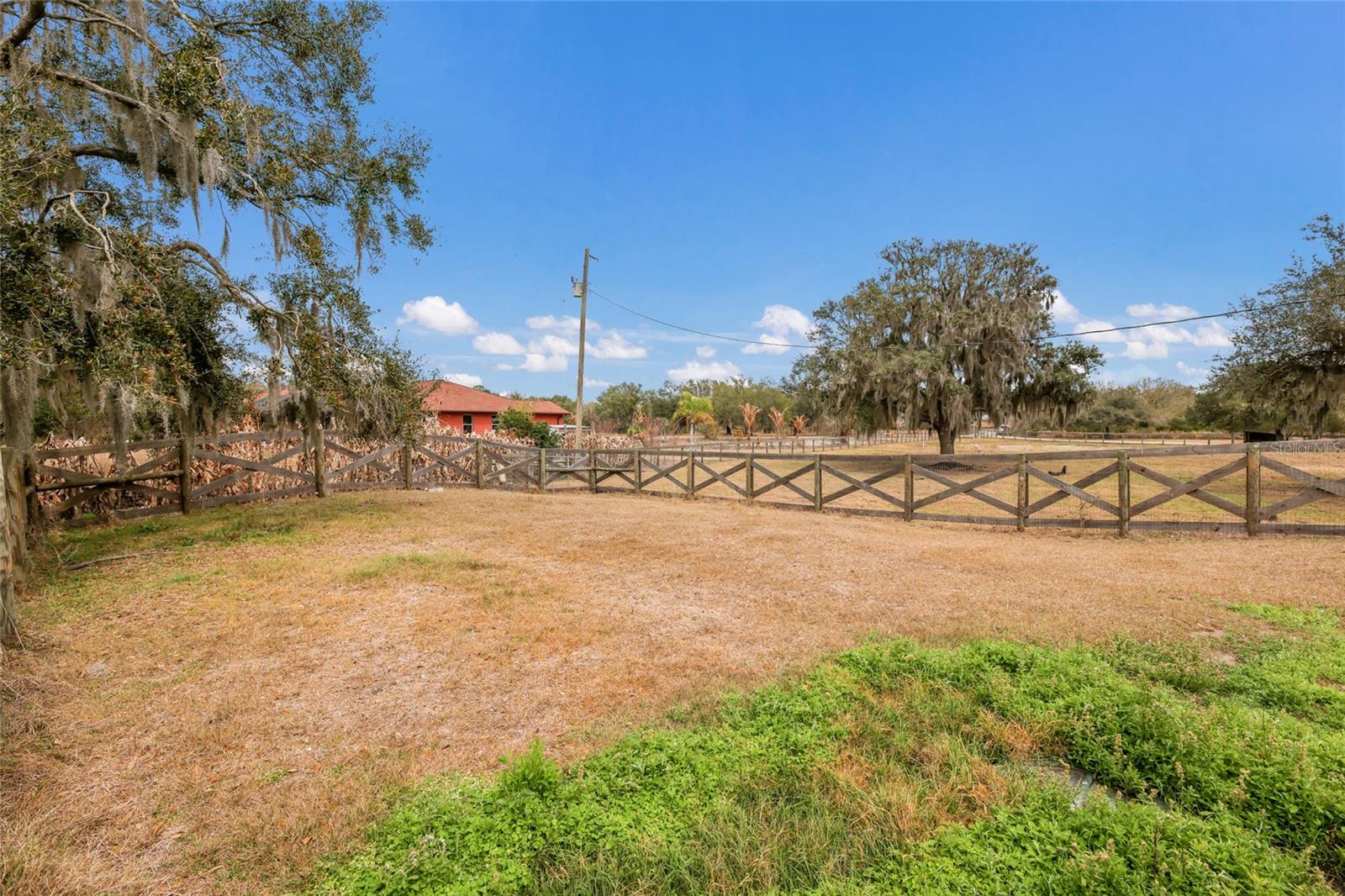 Image 41 of 48 For 2731 Logue Road