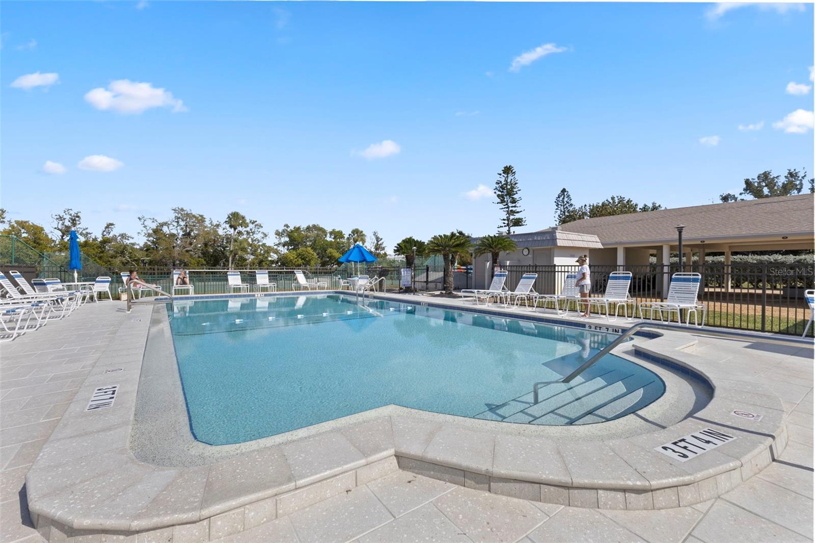 Image 30 of 44 For 3330 Gulf Of Mexico Drive 104d