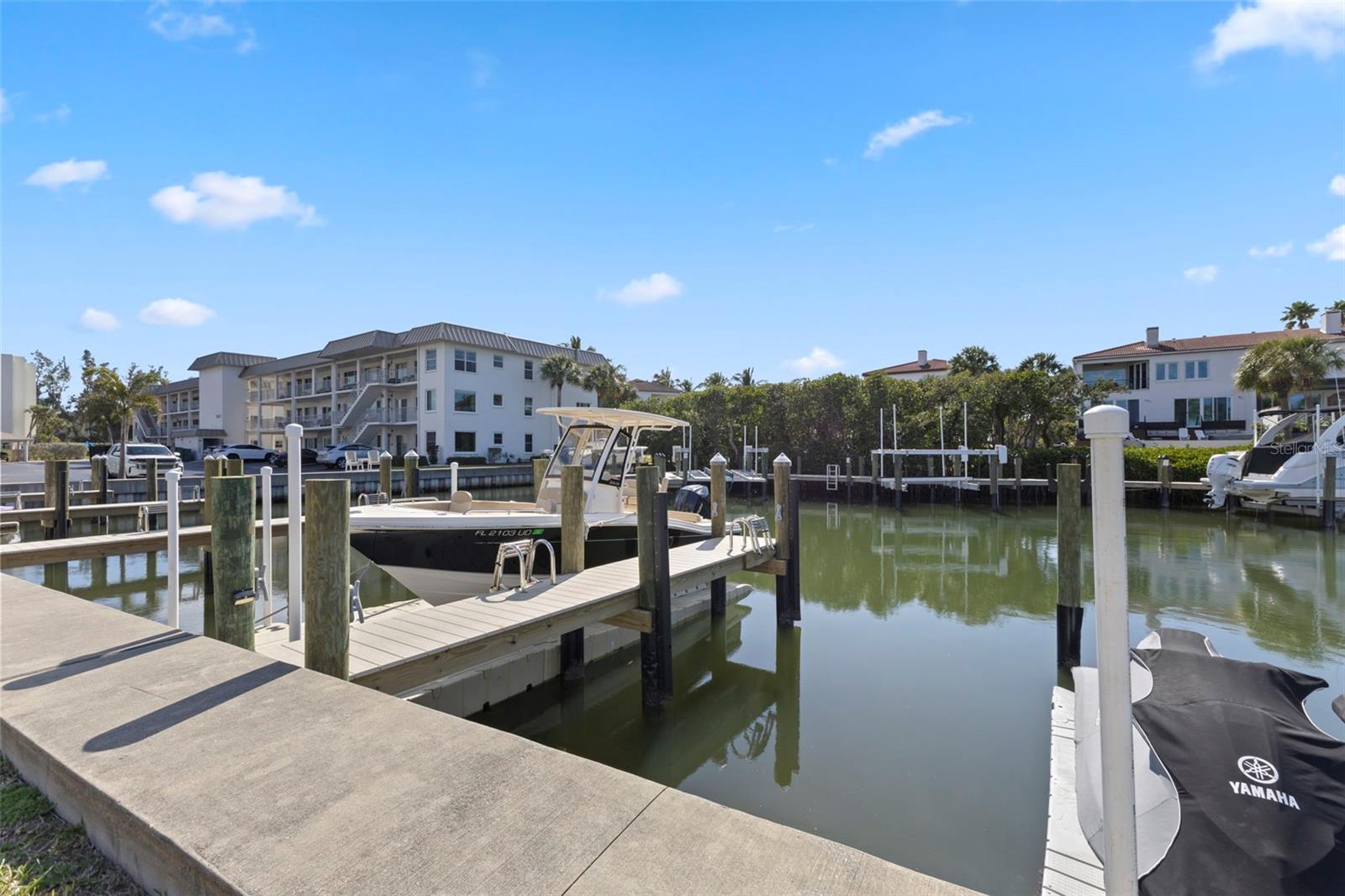 Image 32 of 44 For 3330 Gulf Of Mexico Drive 104d