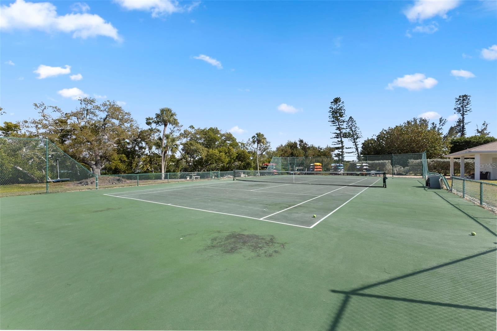 Image 36 of 44 For 3330 Gulf Of Mexico Drive 104d