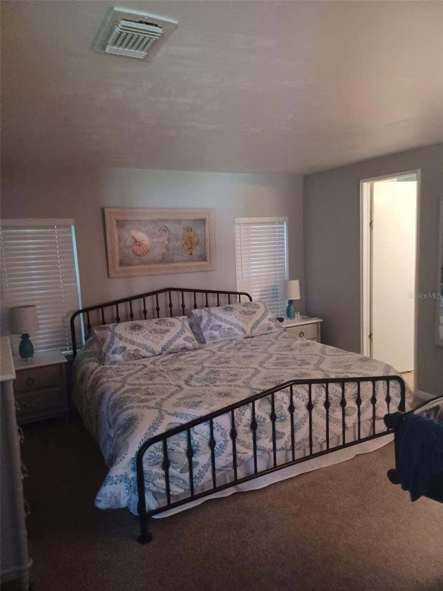 Image 3 of 6 For 15550 Burnt Store Road 236