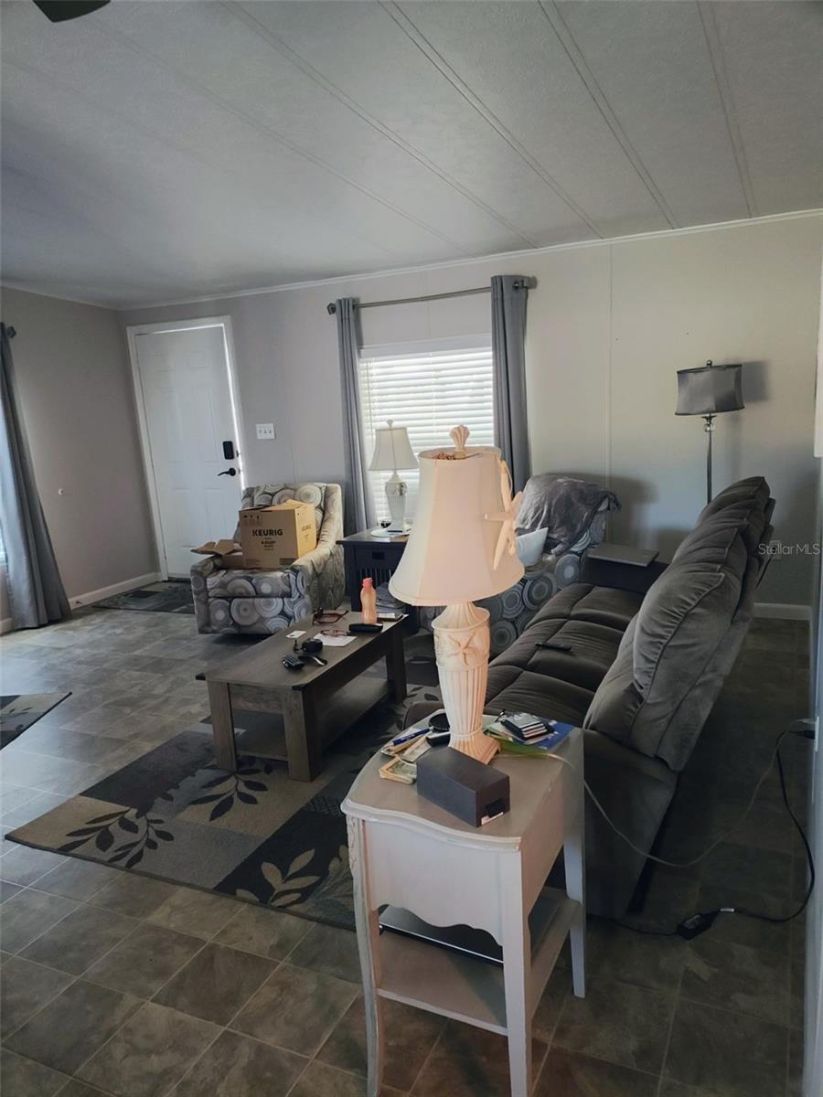 Image 4 of 6 For 15550 Burnt Store Road 236