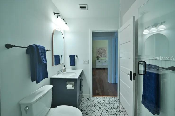 Image 7 of 24 For 2408 Hillview Street