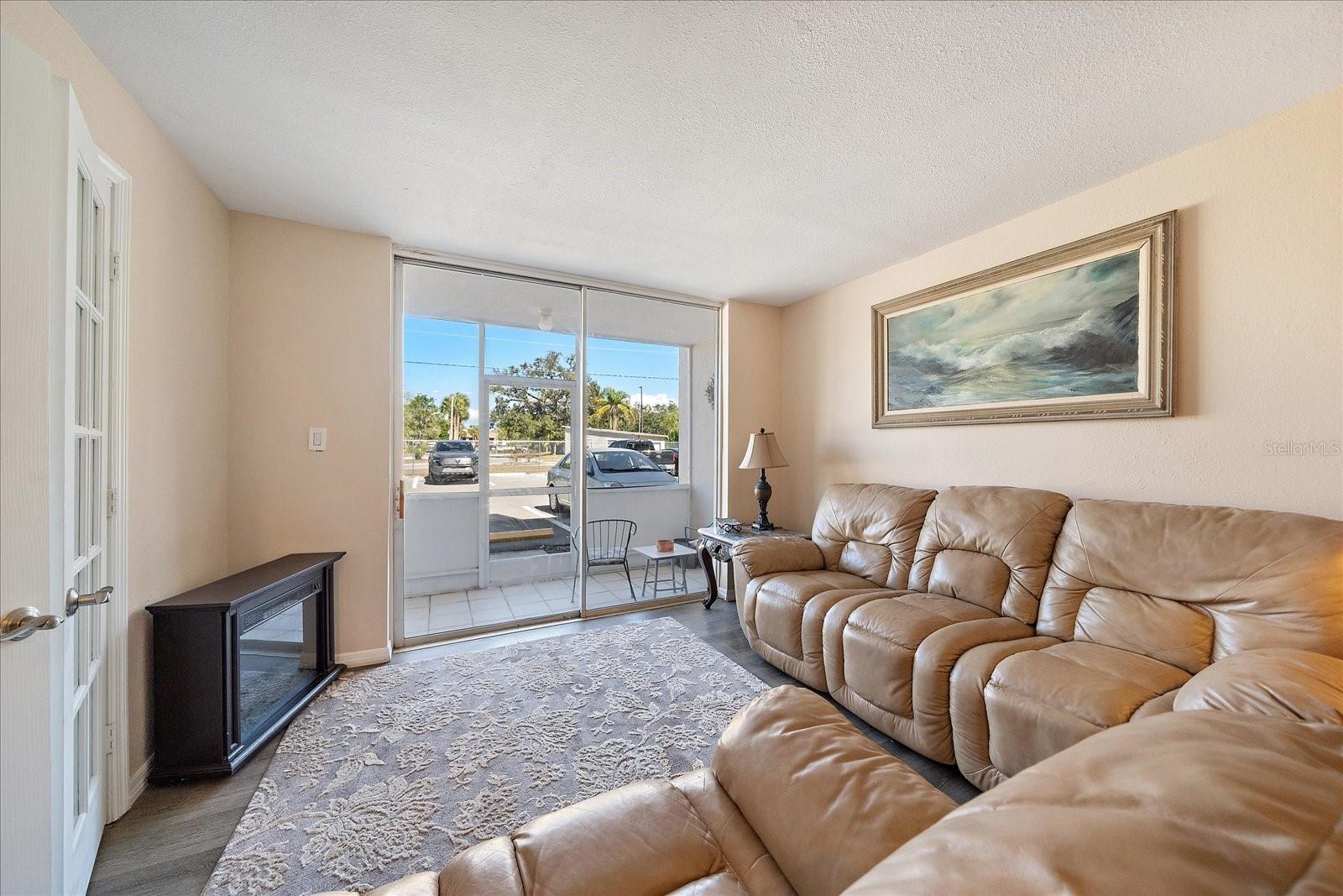 Image 5 of 28 For 519 Albee Farm Road 111