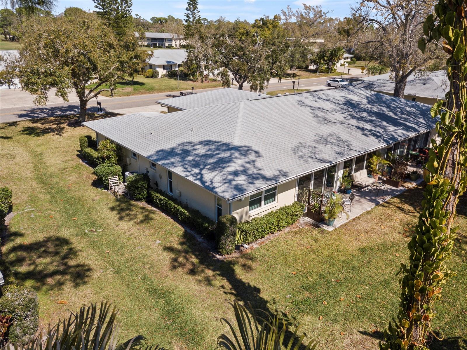 Image 21 of 25 For 5612 Palm Aire Drive