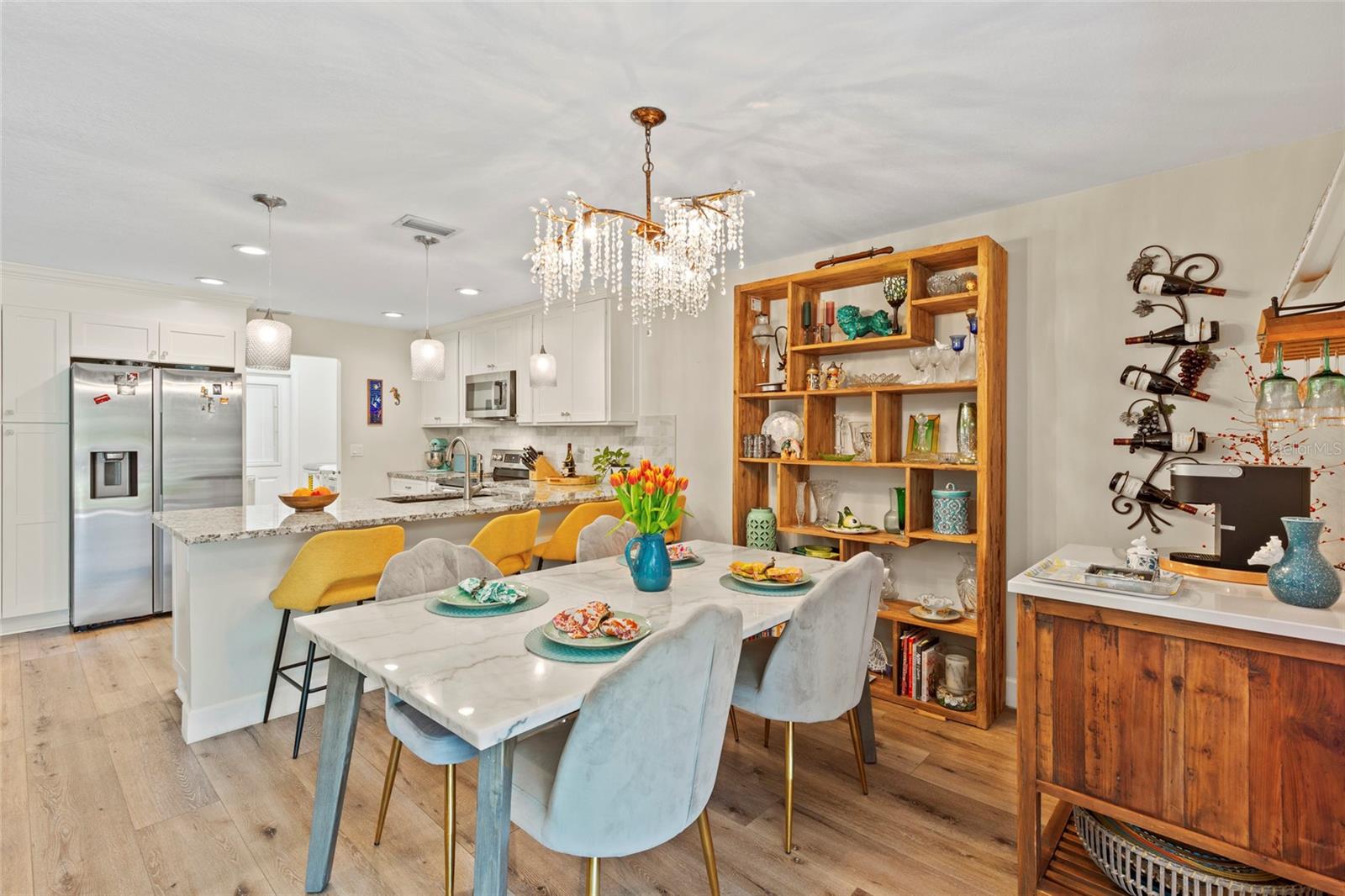 Image 7 of 25 For 5612 Palm Aire Drive