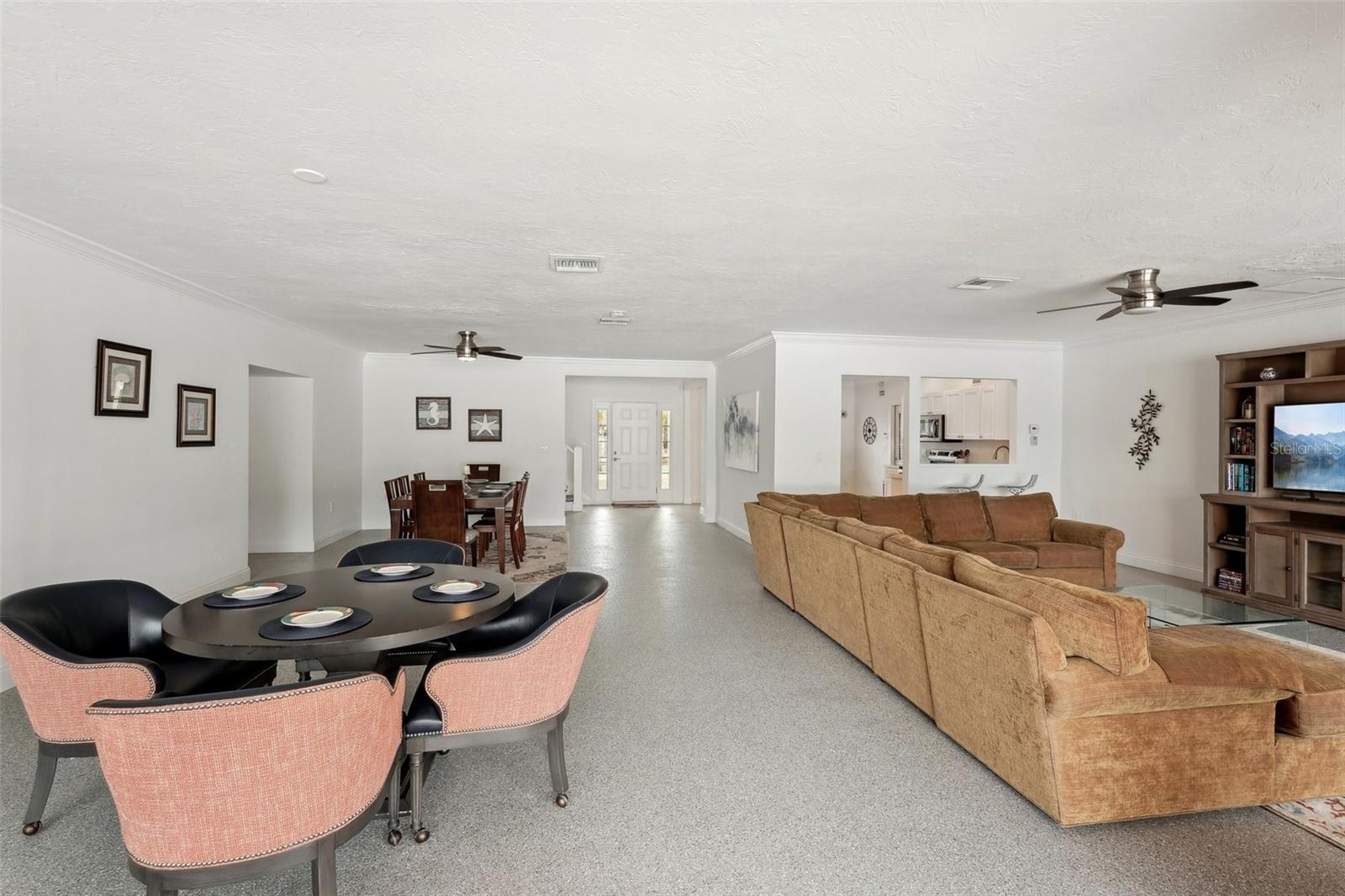 Image 13 of 77 For 55 Washington Drive