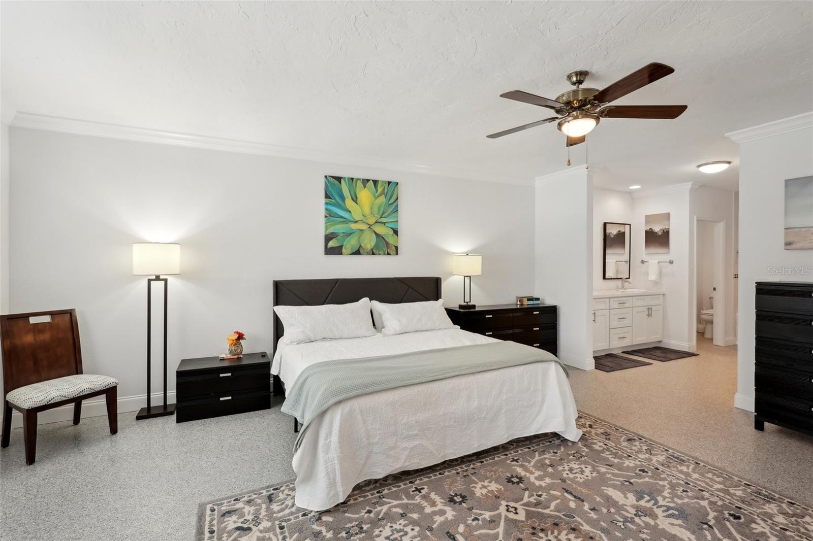 Image 24 of 77 For 55 Washington Drive