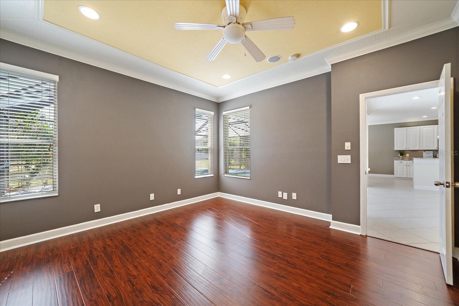 Image 22 of 38 For 4407 67th Street E